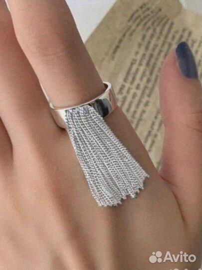 Кольцо с цепочками серебряное