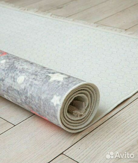 Ковер детский новый