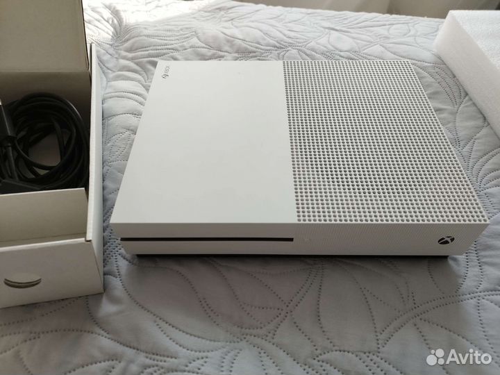 Xbox One S 1tb