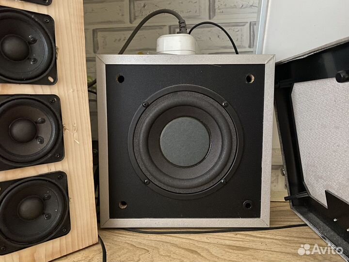 Сабвуфер microlab w541 и усилитель с колонками