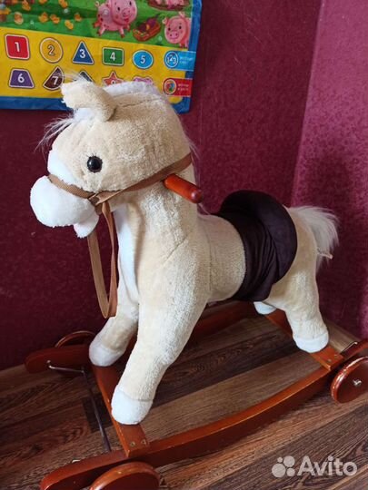 Качалка лошадь