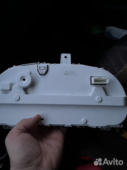 Щиток приборов Mitsubishi