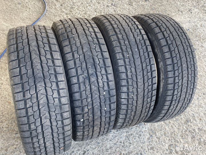Yokohama Ice Guard G075 235/55 R20