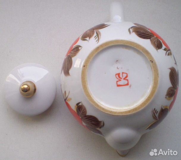 СССР Фарфор Маленький заварочный чайник Розы. Киев
