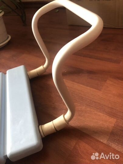 Сиденье для ванны