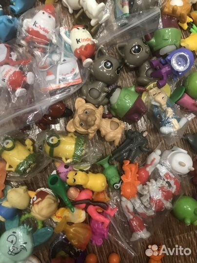 Игрушки из киндер сюрприза пакетом