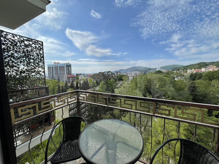 2-к. квартира, 42 м², 7/17 эт.