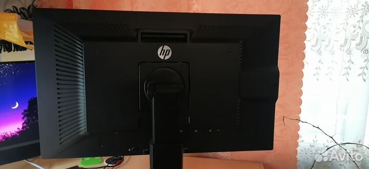 Монитор HP 27