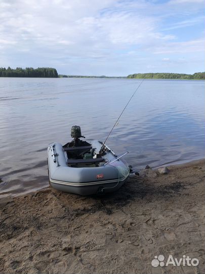 Продам комплект лодку с мотором