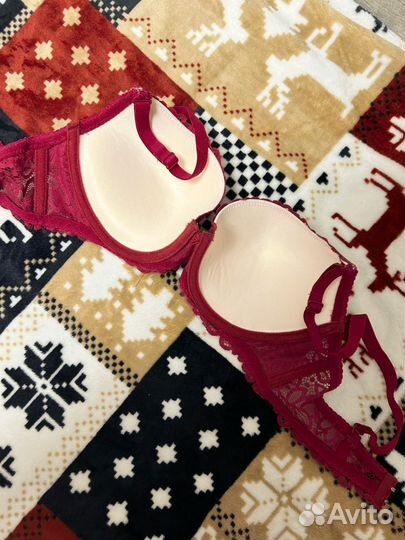 Бюстгальтер