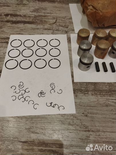 Поршневая Рига 13 новая ещё в смазке СССР