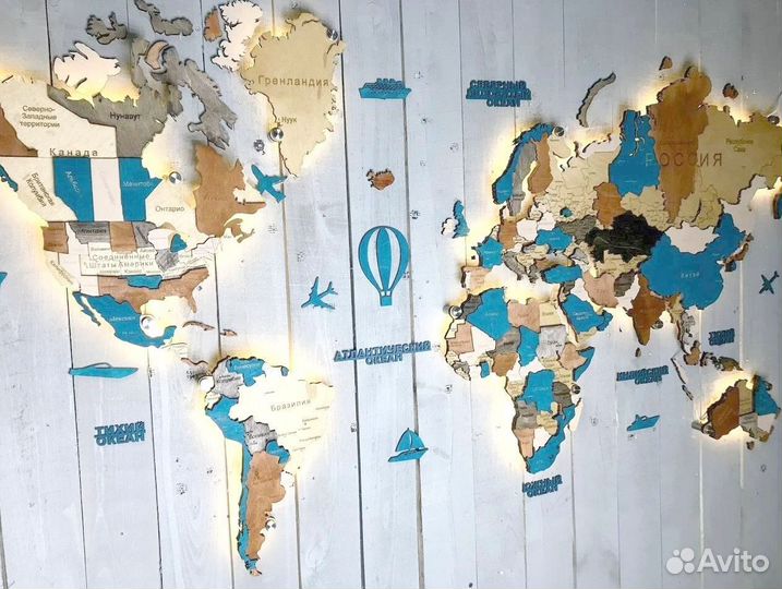 Деревянная карта мира для подарка