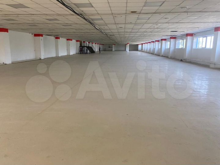 Торговая площадь, 1500 м²