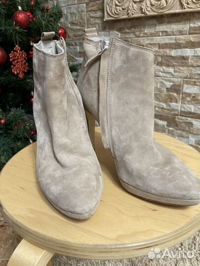 Ботильоны zara 39 размер замша