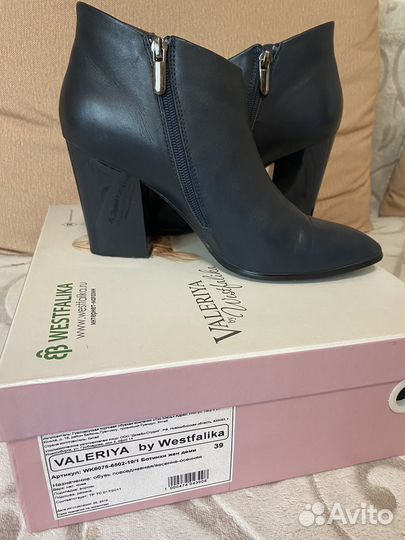 Ботинки женские