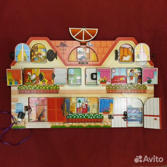 Бизиборд домик с вкладышами