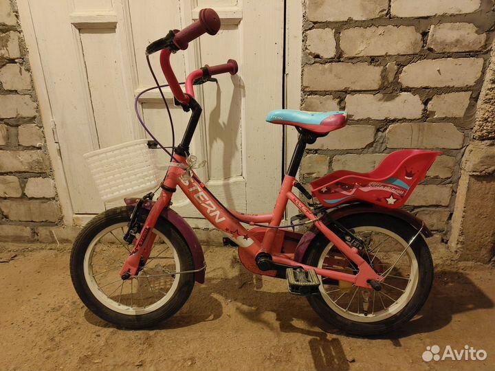Велосипед для девочки 6 лет