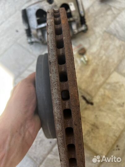 Комплект передней тормозной системы dodge RAM TRX