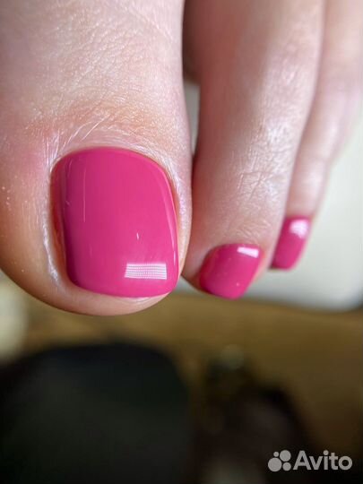 Маникюр педикюр