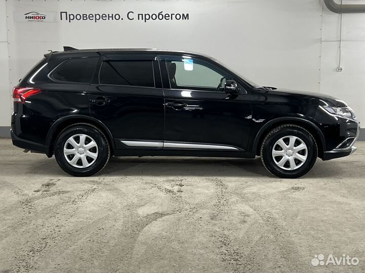 Mitsubishi Outlander 2.0 CVT, 2018, 110 000 км