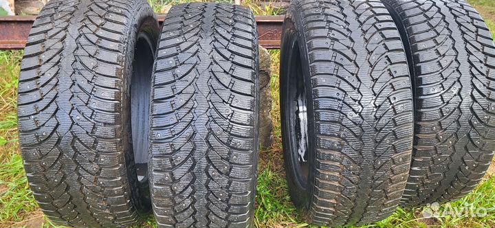 Pirelli Formula Ice 235/55 R17