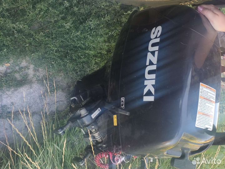 Лодочный мотор Сузуки 15