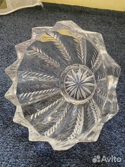 Ваза хрустальная