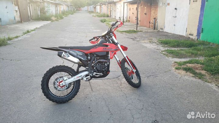 Мотоцикл кроссовый FX Moto X8 300