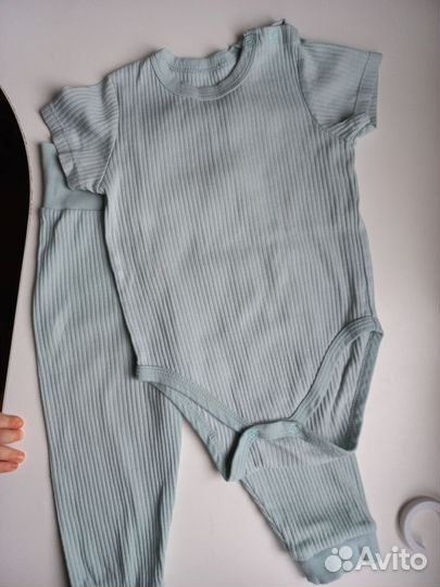 2 костюма Baby go 68