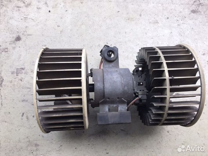 Мотор печки BMW E34