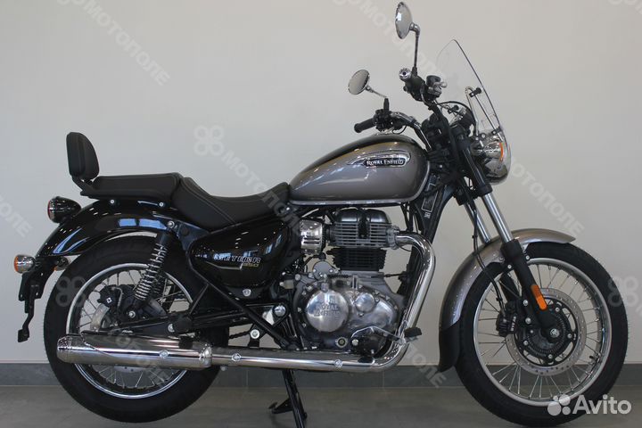 Royal Enfield Meteor 350 Aurora Black