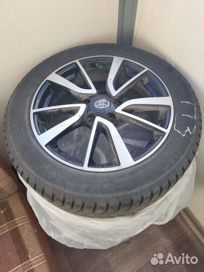 Диски + резина Toyota Camry R17