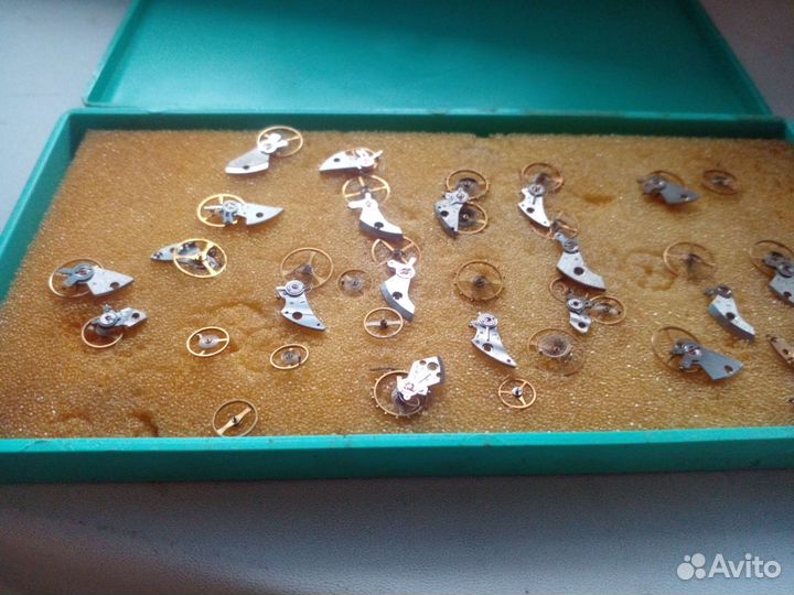 Маятники от советских ручных часов