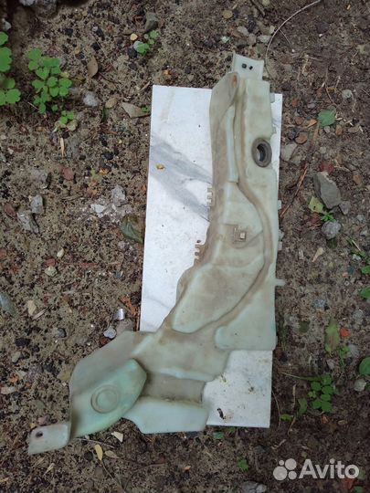 Бачок омывателя Форд Фокус 2