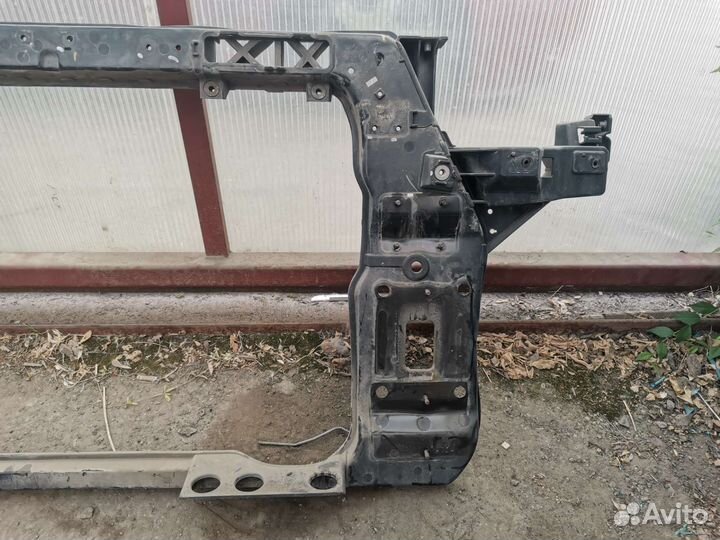 Панель передняя (телевизор) Hyundai Ix35 2010-2013