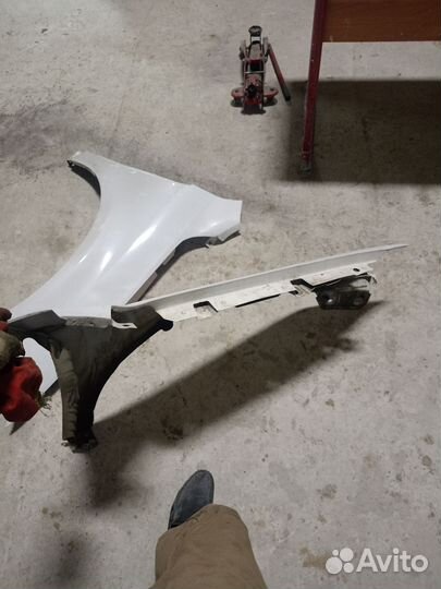 Крыло переднее левое на volkswagen пассат б 7