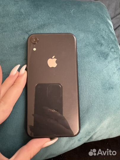 iPhone Xr, 64 ГБ