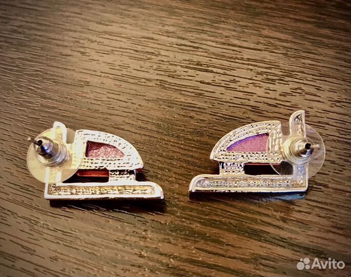 Бижутерия серьги-гвоздики