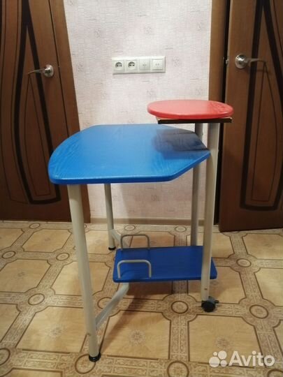 Подставка-столик