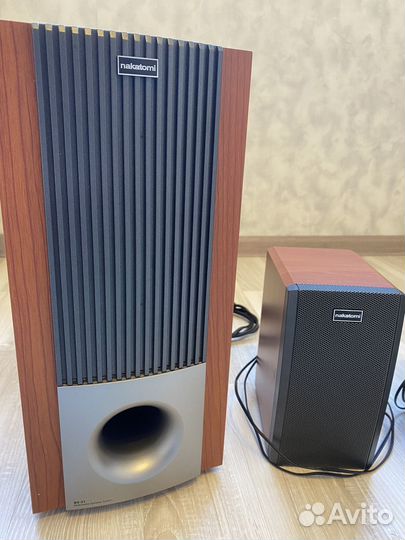 Колонки + саб, Nakatomi bs-21