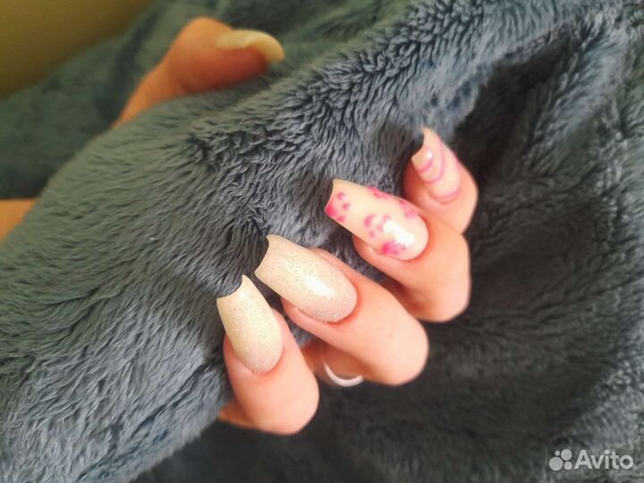 Маникюр с выездом на дом