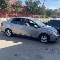 Nissan Tiida 1.8 MT, 2007, 188 000 км, с пробегом, цена 460 000 руб.