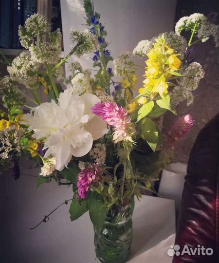 Ваза, урановое стекло