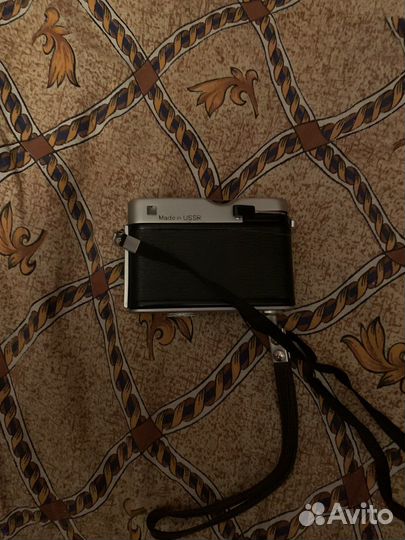 Пленочный фотоаппарат