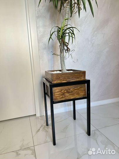 Кашпо для цветов напольное