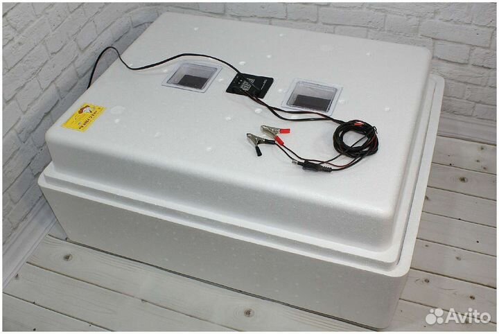 Инкубатор несушка на 104 яйца автоповорот