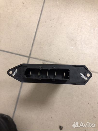 Qashqai j11 X-trail t32 нагреватель печки