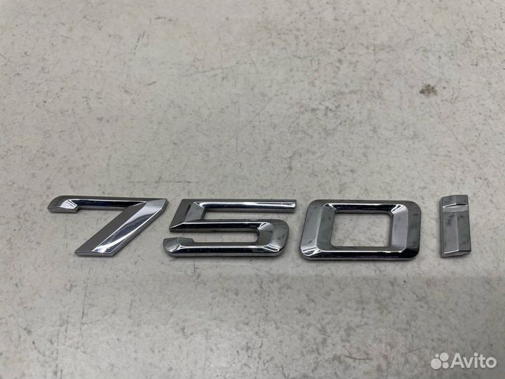 Шильдик 750i Bmw F01