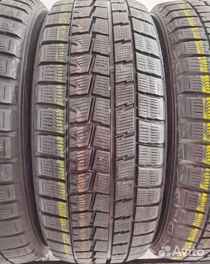 Dunlop Winter Maxx 215/55 R17 94Q