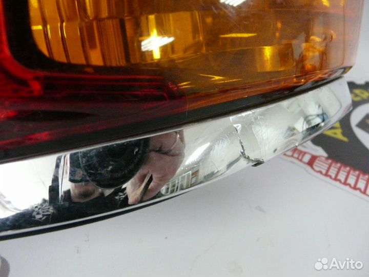 Фонарь задний левый Lexus LX 570 8156160770